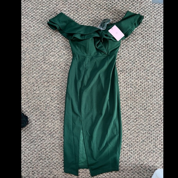 Hello Molly Dresses & Skirts - Hello Molly green dress, brand new with tags.
